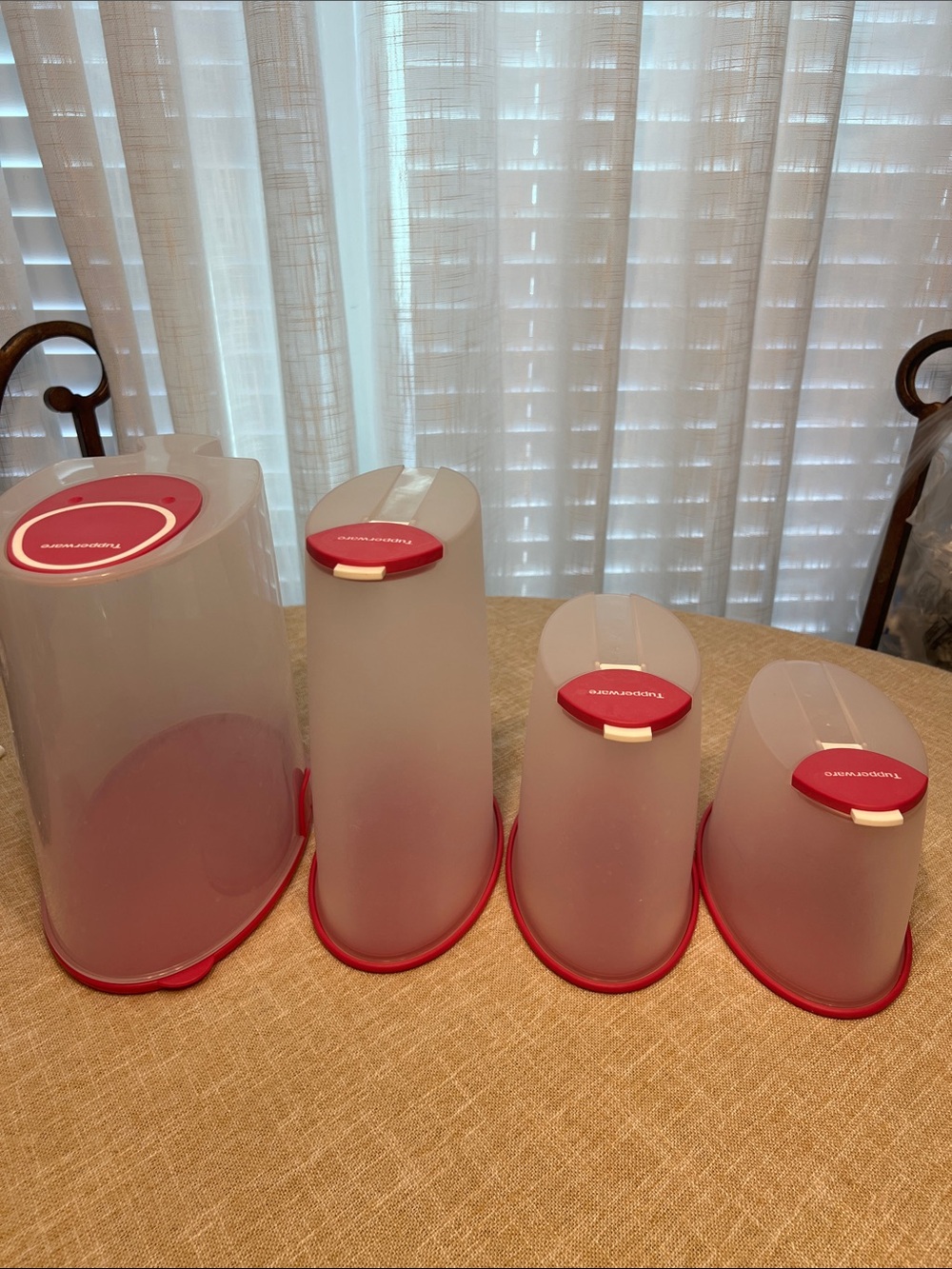 Tupperware Canister Set 4 Piece, Pink Lidded